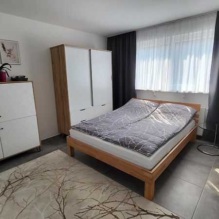 Quiet House - 10 Min Away From Cologne Daire Bergisch Gladbach Dış mekan fotoğraf